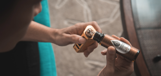 国外的电子烟品牌哪个好？这五个老外都在用