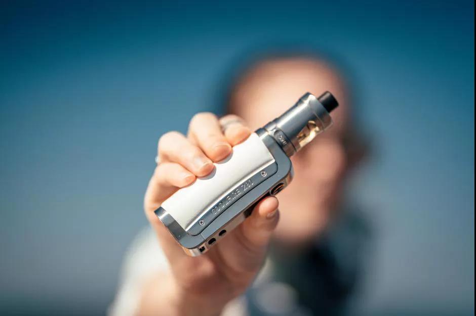 INNOKIN新宜康拿下Ecigclick年度最佳品牌