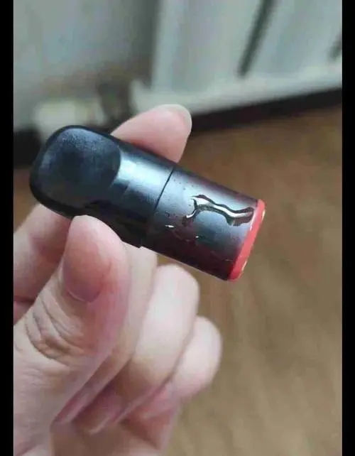 悦刻漏油是烟弹问题还是杆问题?