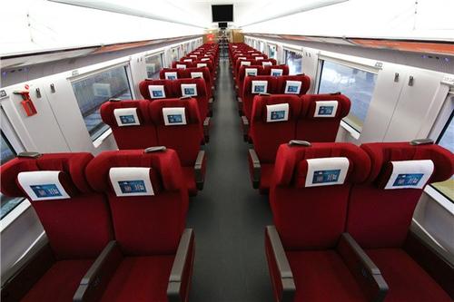 为什么动车不能抽电子烟？