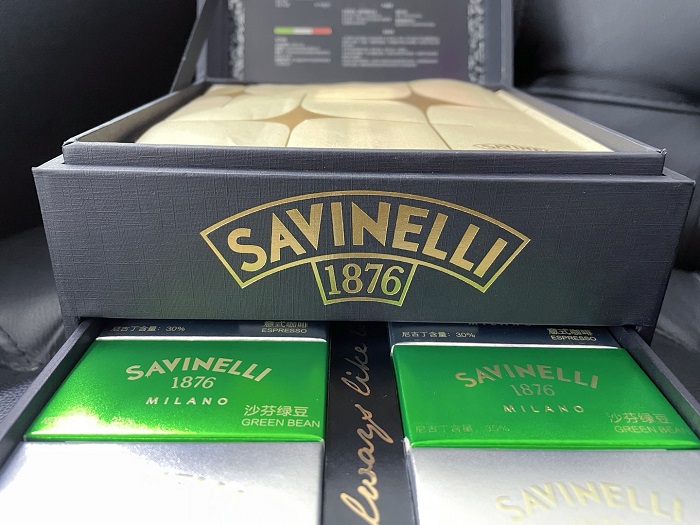 【新品测评】沙芬满钻版电子烟：轻奢尊贵，雾化饱满醇厚