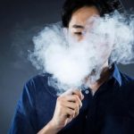 学生吸电子烟能上瘾吗？
