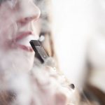 抽电子烟上瘾的前兆表现
