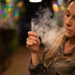 电子烟到底能不能戒烟？电子烟对健康危害有多大？