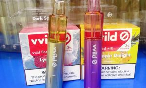 小野外星人12000一次性电子烟